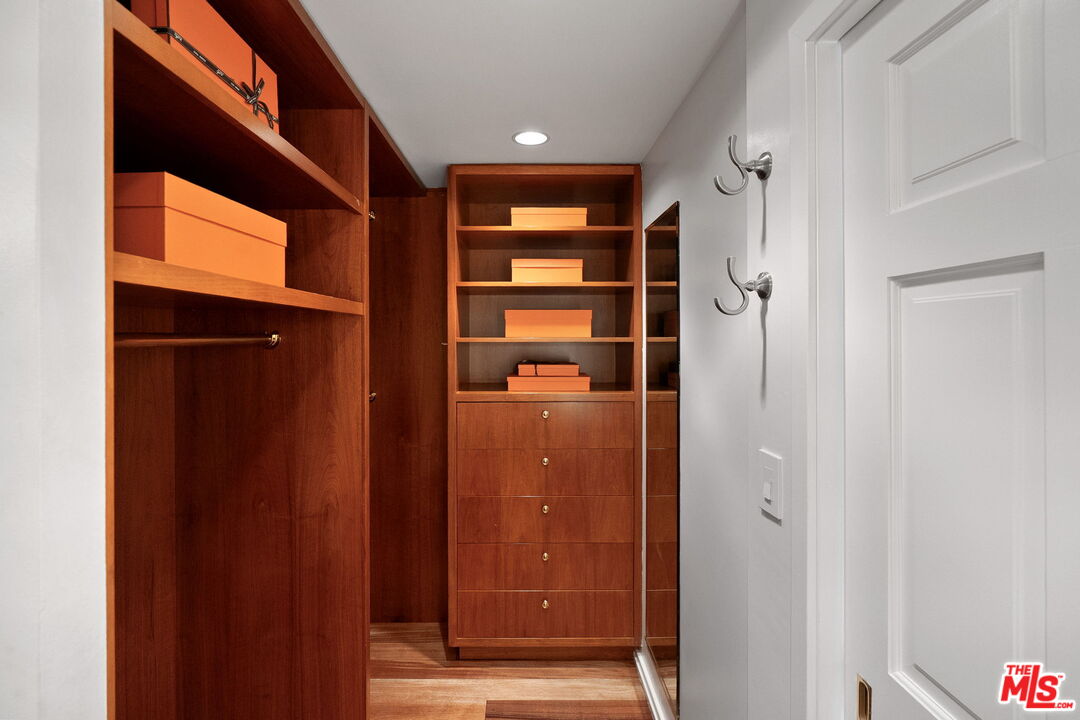 7135 Hollywood Blvd Unit: 506