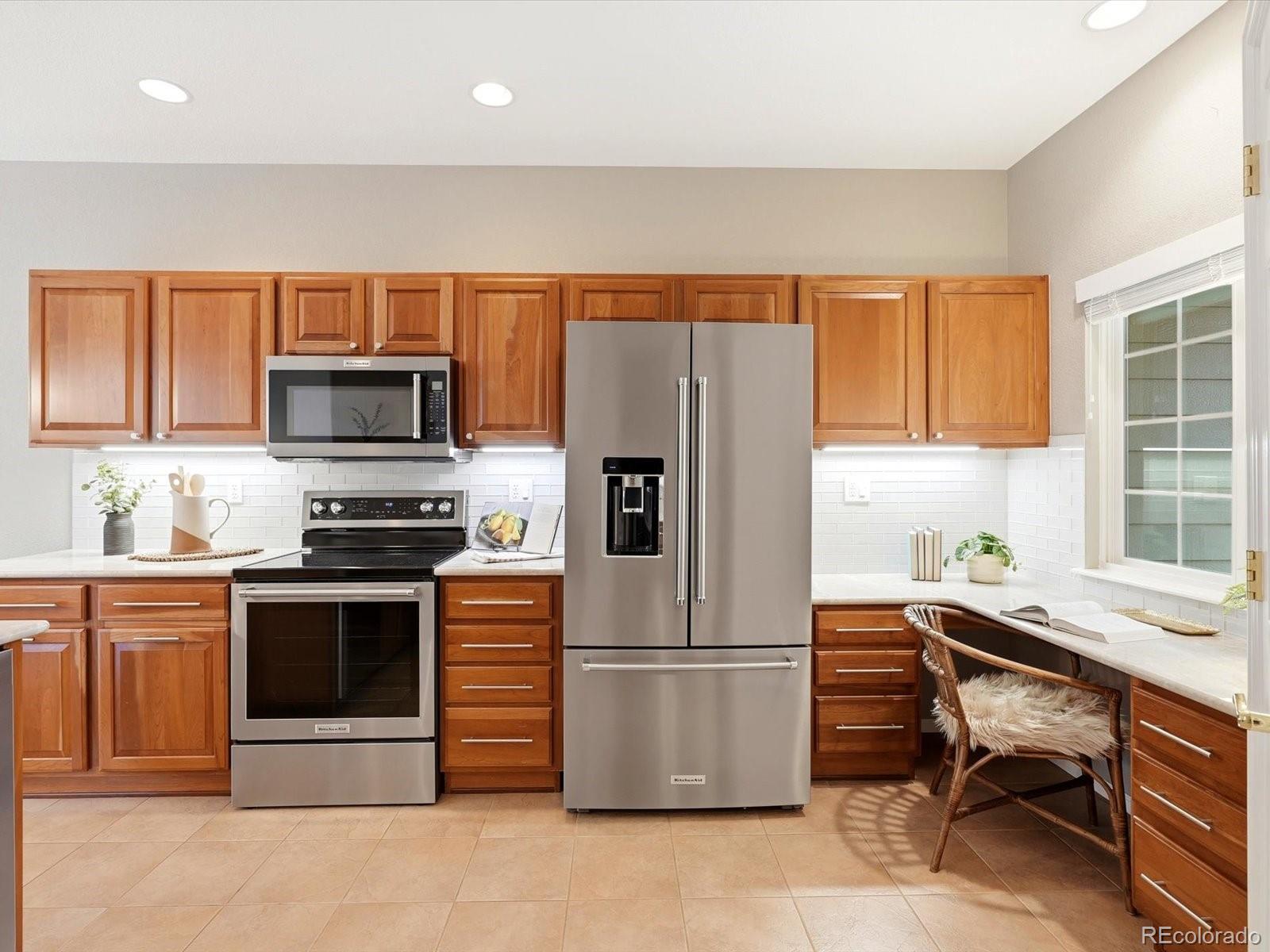 3223 S Indiana Street