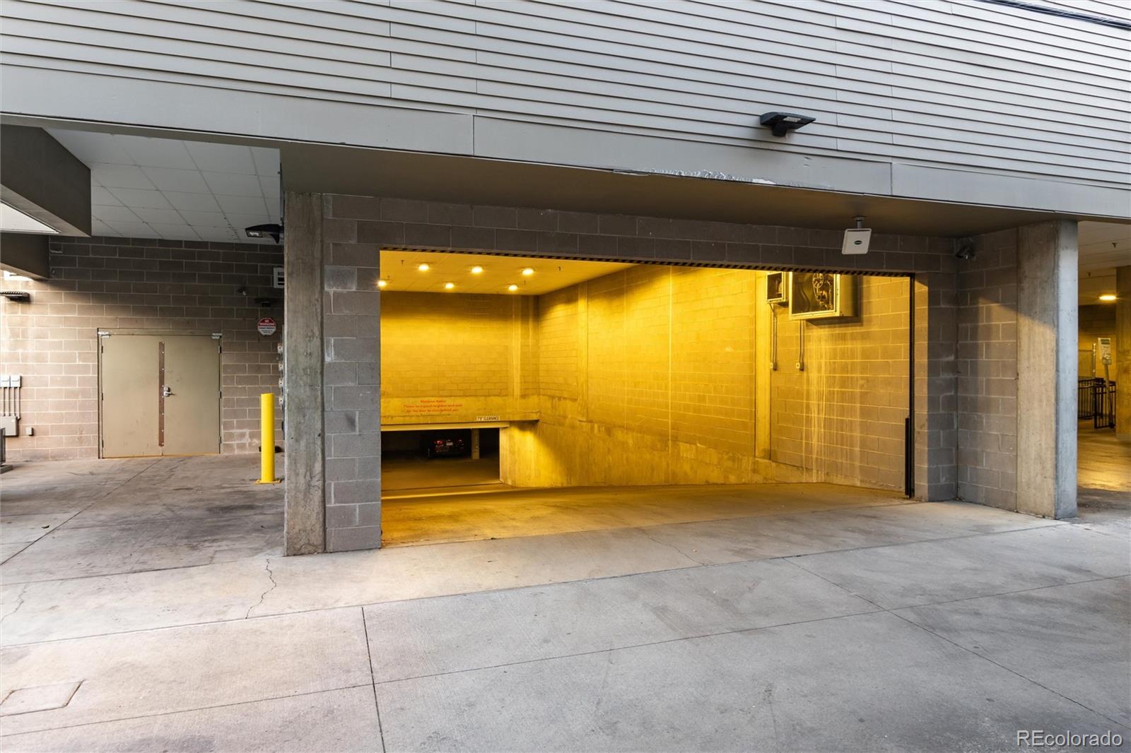 431 E Bayaud Avenue Unit: R314