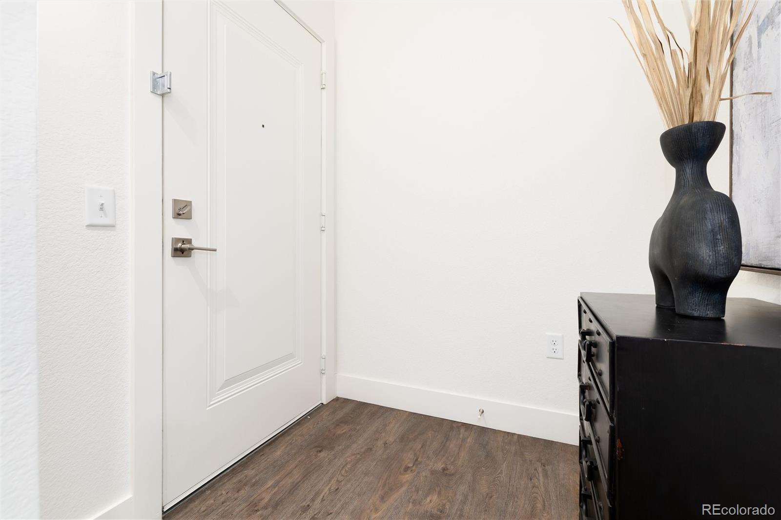 431 E Bayaud Avenue Unit: R314