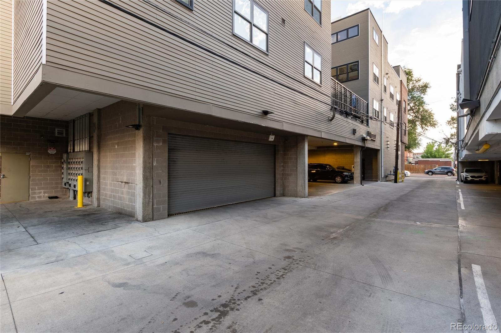 431 E Bayaud Avenue Unit: R314