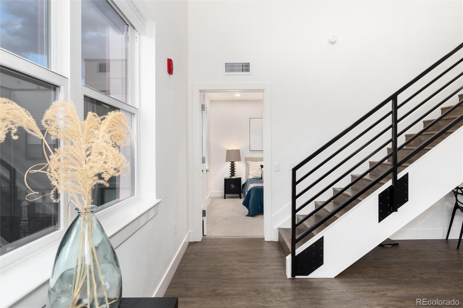 431 E Bayaud Avenue Unit: R314