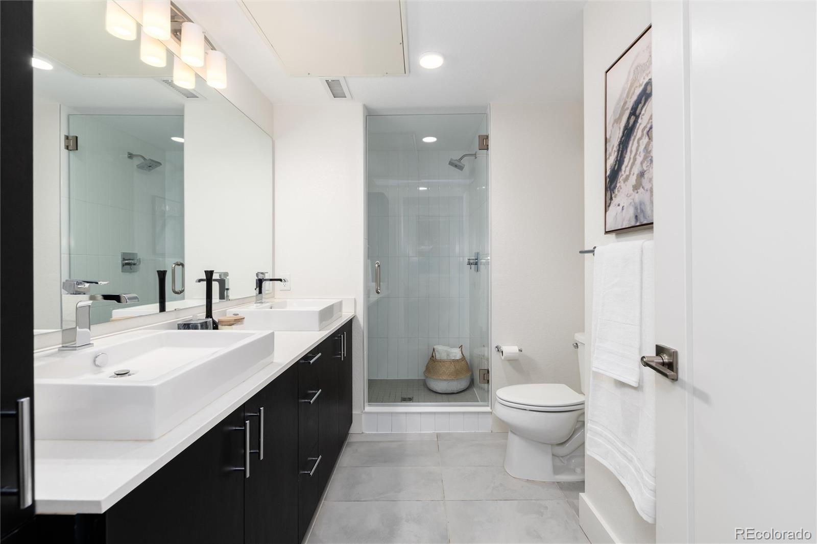 431 E Bayaud Avenue Unit: R314