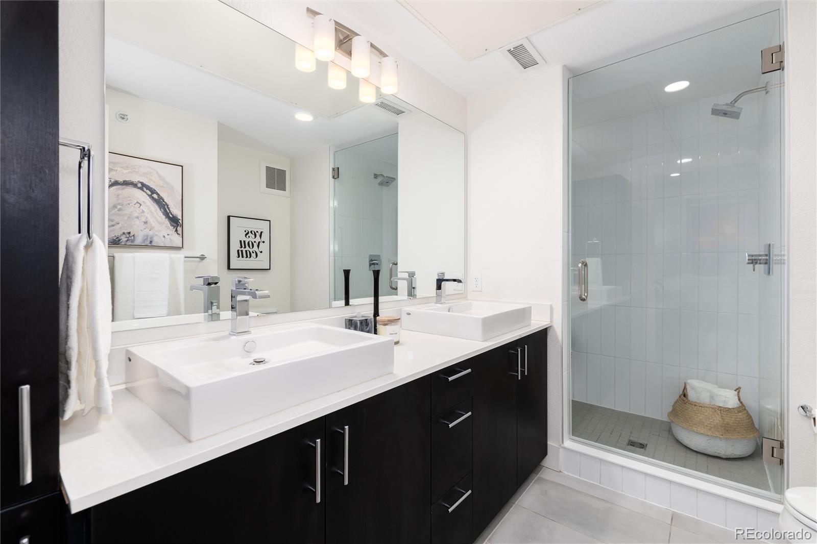 431 E Bayaud Avenue Unit: R314