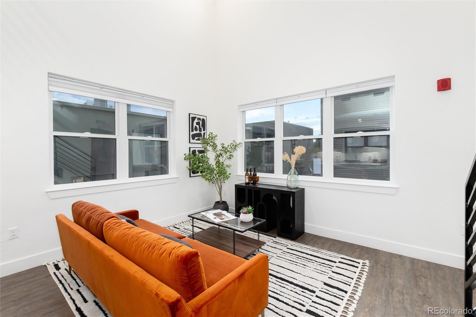 431 E Bayaud Avenue Unit: R314