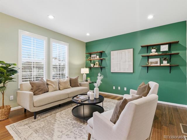 6970 Isabell Court