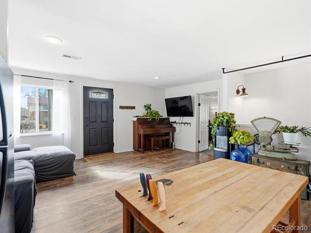 360 S 7th Avenue