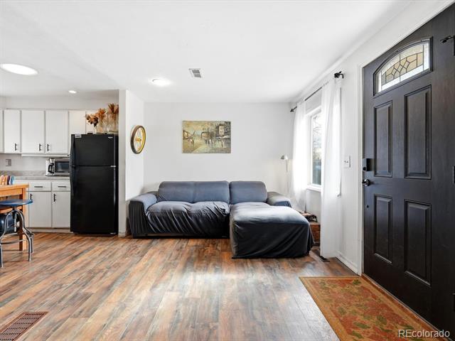 360 S 7th Avenue