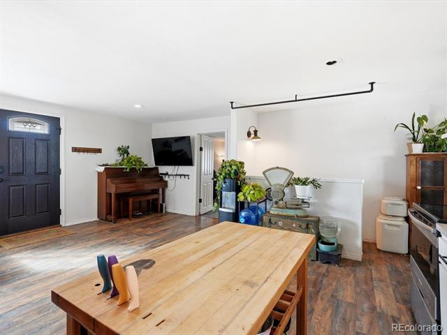 360 S 7th Avenue