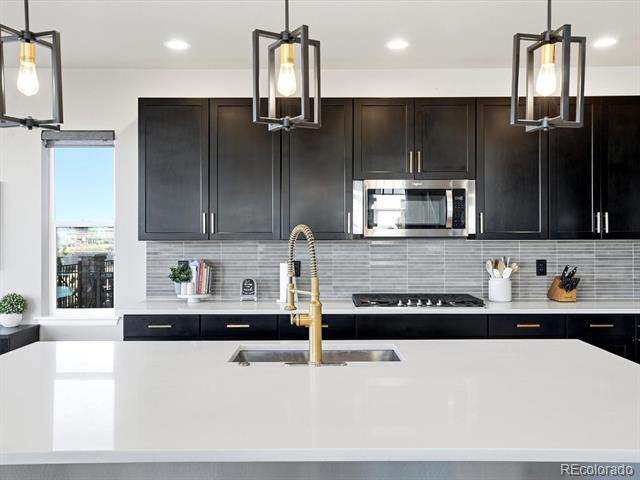 9392 Joyce Way