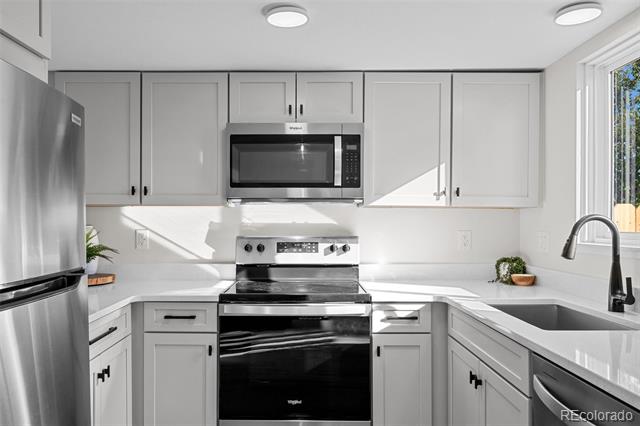 8449 W Dakota Avenue Unit: D