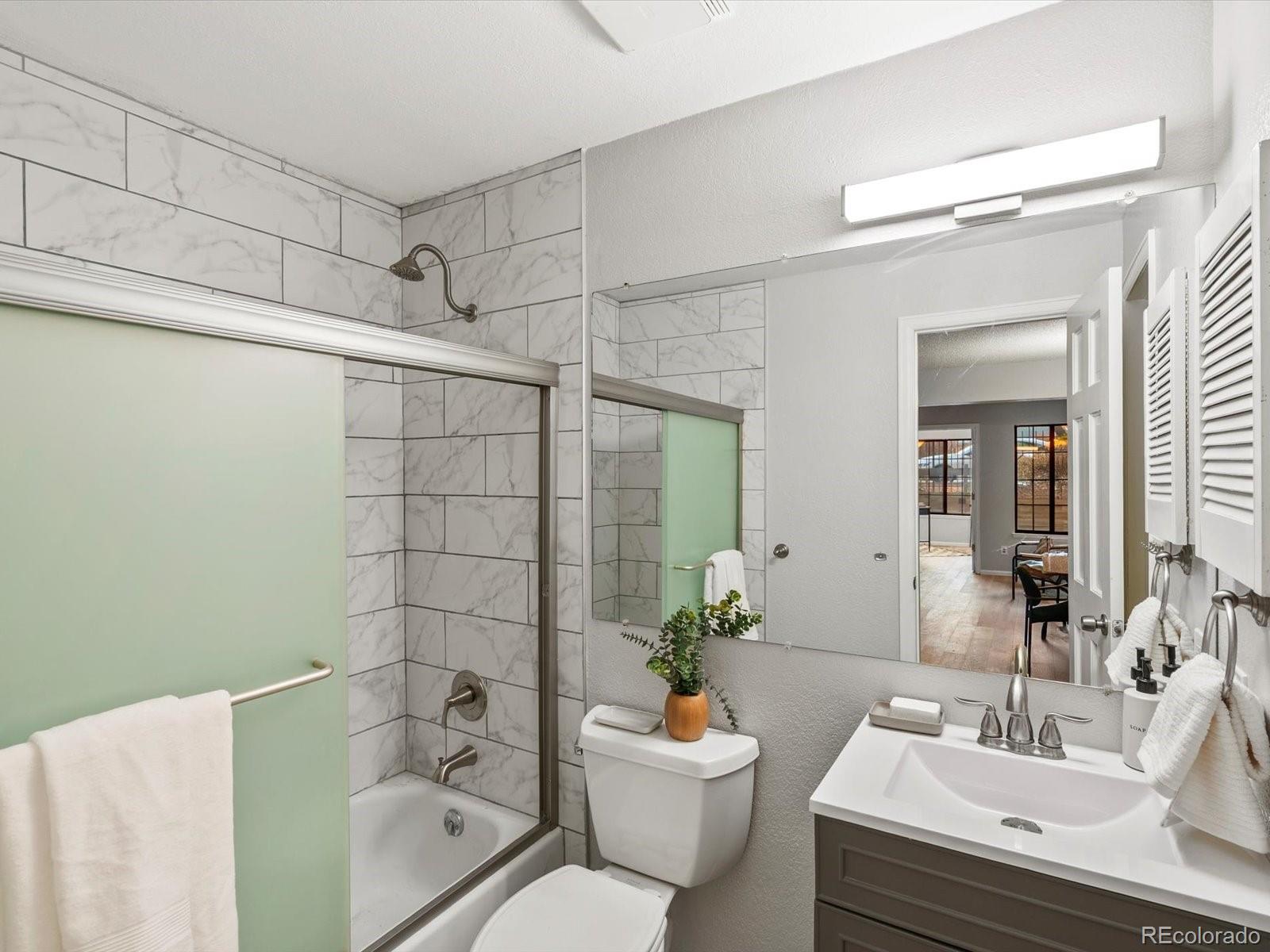 818 S Vance Street Unit: A