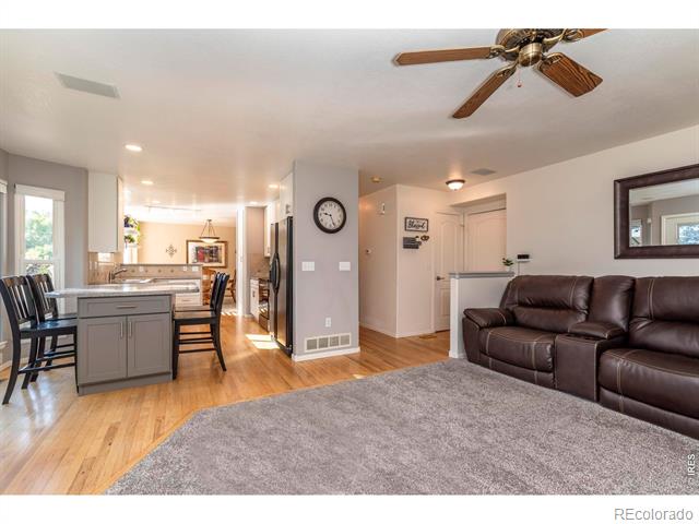 8449 Urban Court