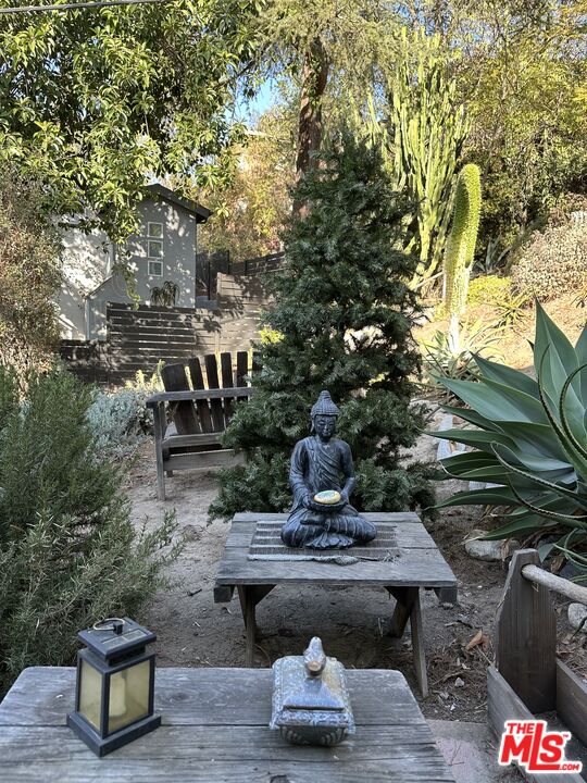 2376 Loma Vista Pl