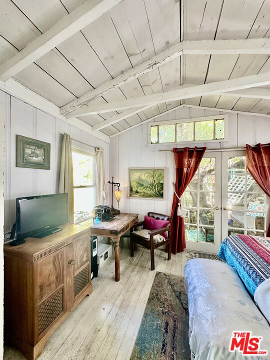 2376 Loma Vista Pl