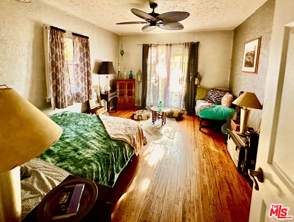 2376 Loma Vista Pl