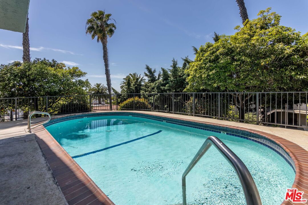 1707 Micheltorena St Unit: 314