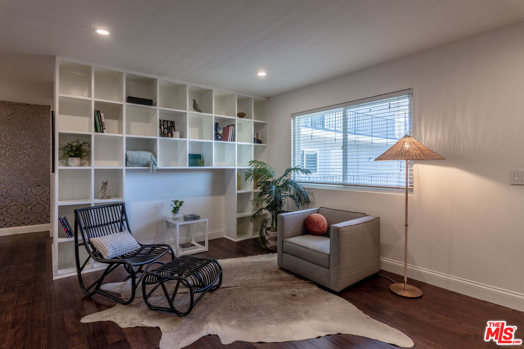 1707 Micheltorena St Unit: 314