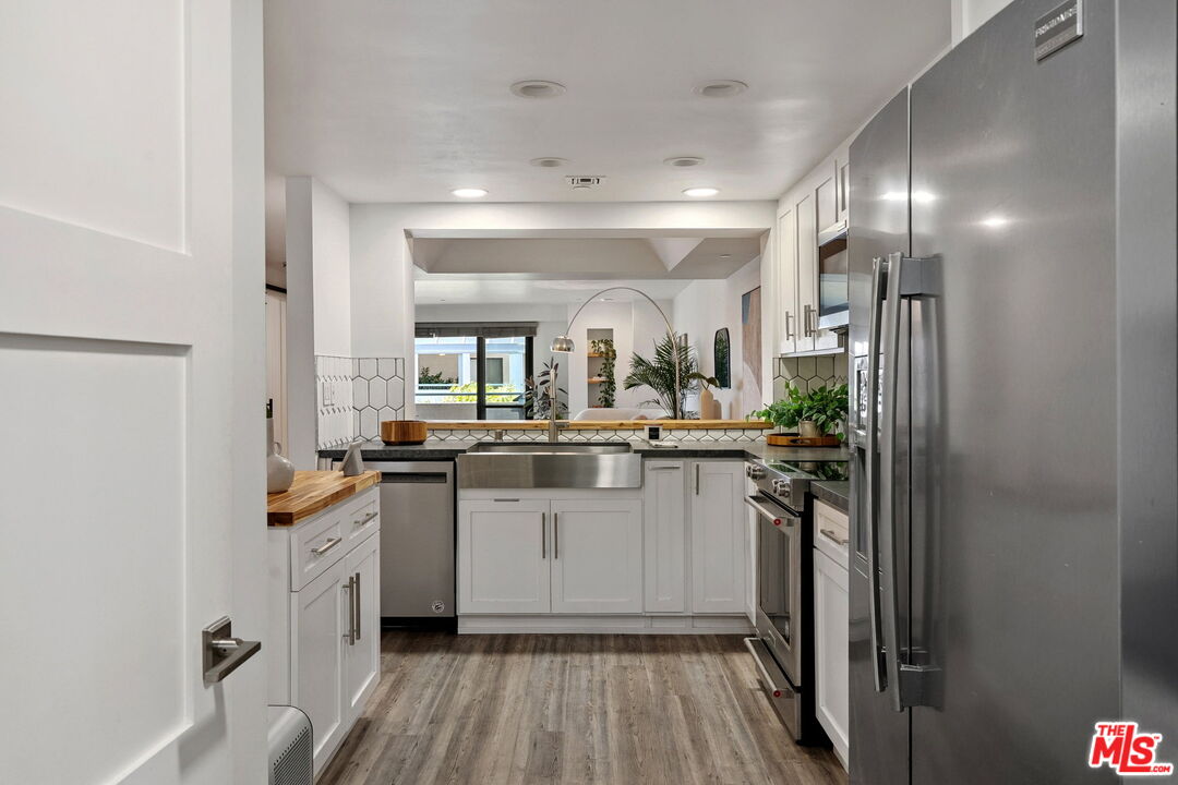 140 Ocean Park Blvd Unit: 419
