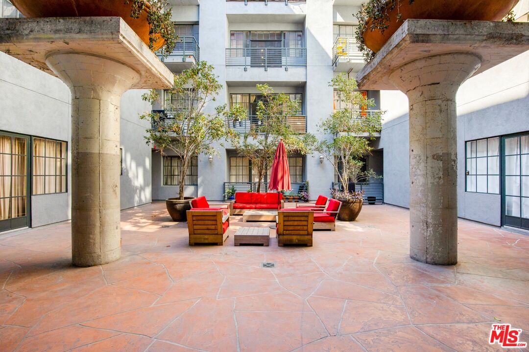 420 S San Pedro St Unit: 309