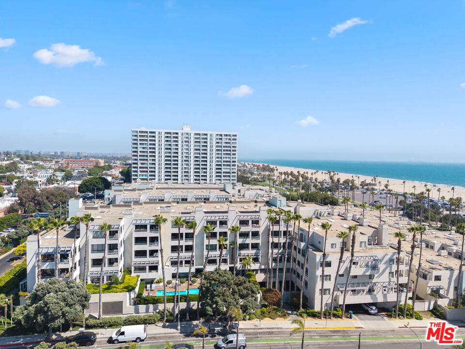 140 Ocean Park Blvd Unit: 419