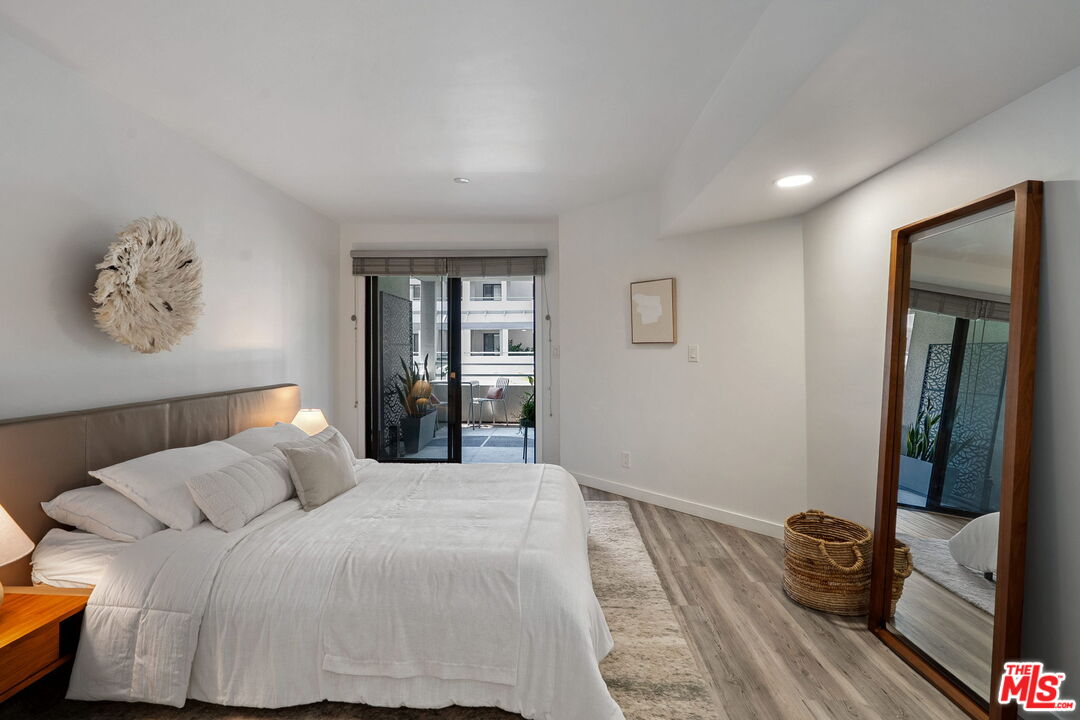 140 Ocean Park Blvd Unit: 419