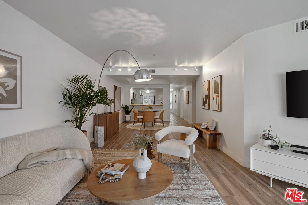 140 Ocean Park Blvd Unit: 419