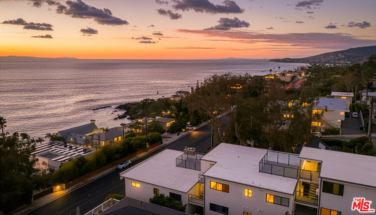 2442 S Coast Highway Unit: 5