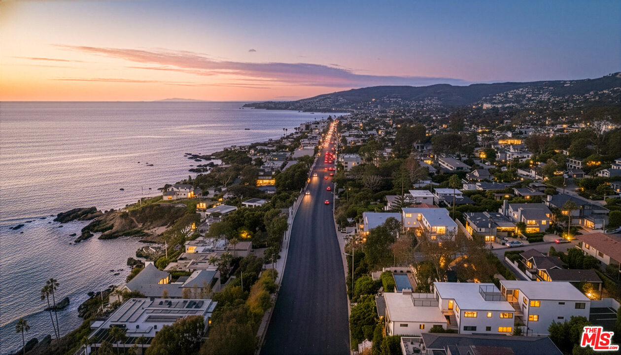 2442 S Coast Highway Unit: 5