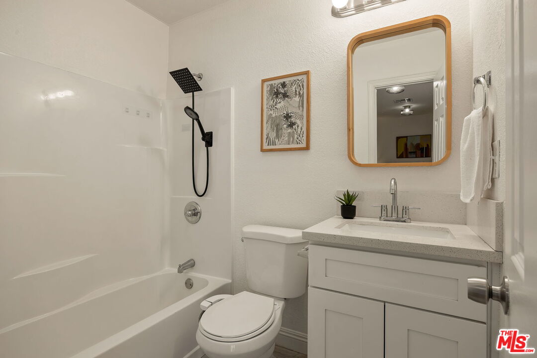 13126 Terra Bella St
