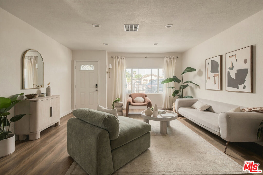 13126 Terra Bella St