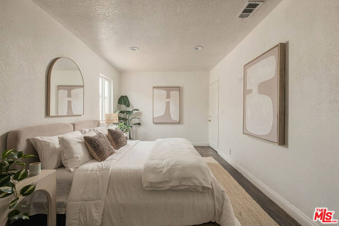 13126 Terra Bella St