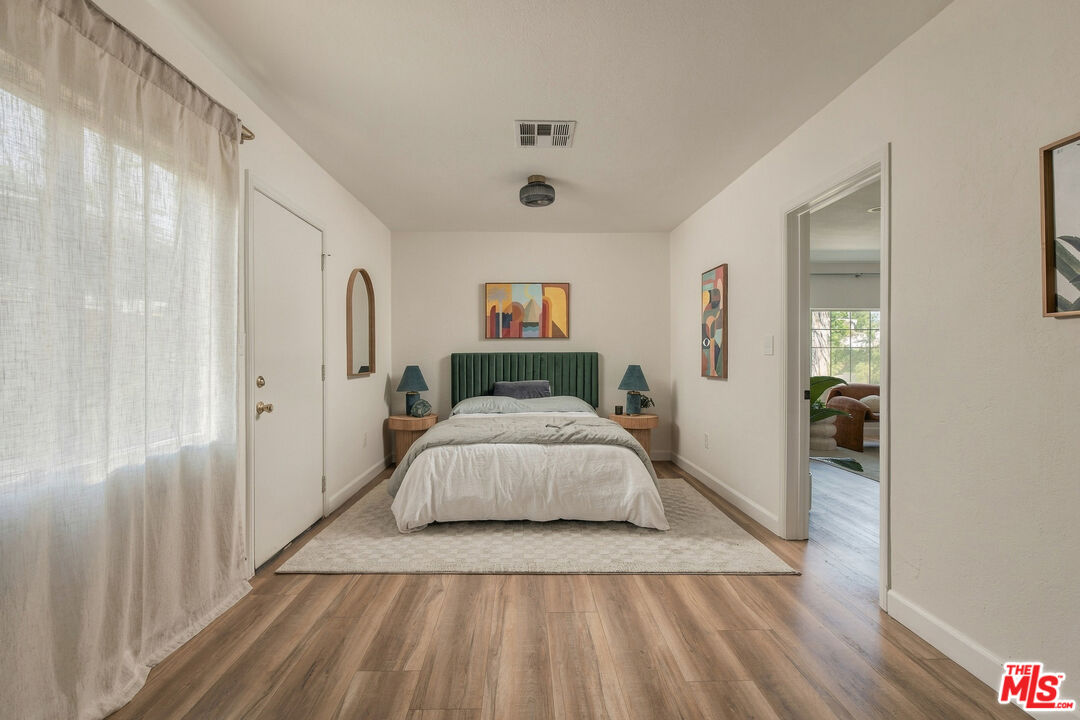 13126 Terra Bella St