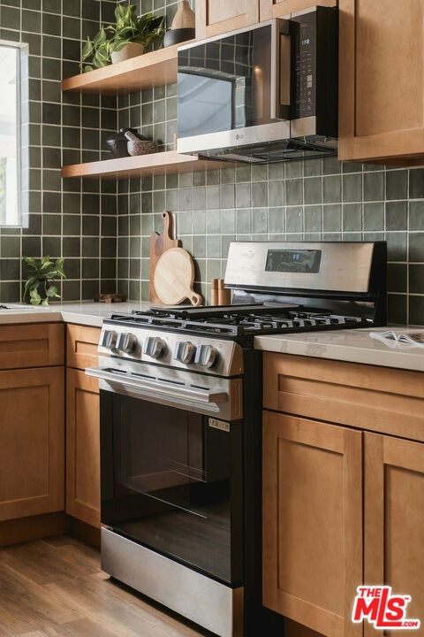 13126 Terra Bella St