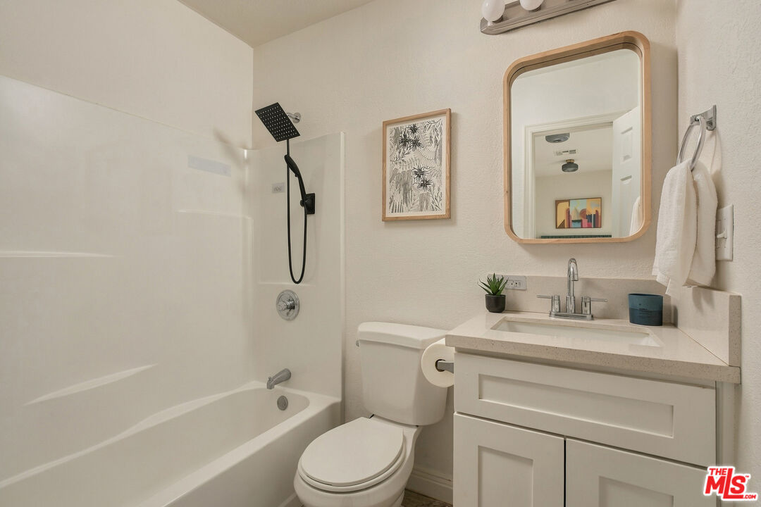 13126 Terra Bella St