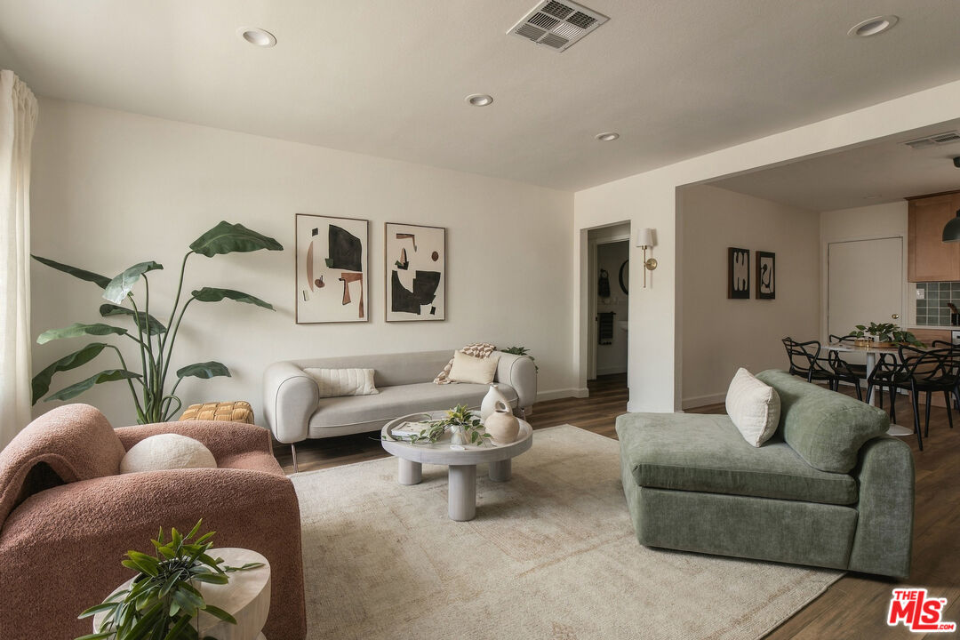 13126 Terra Bella St