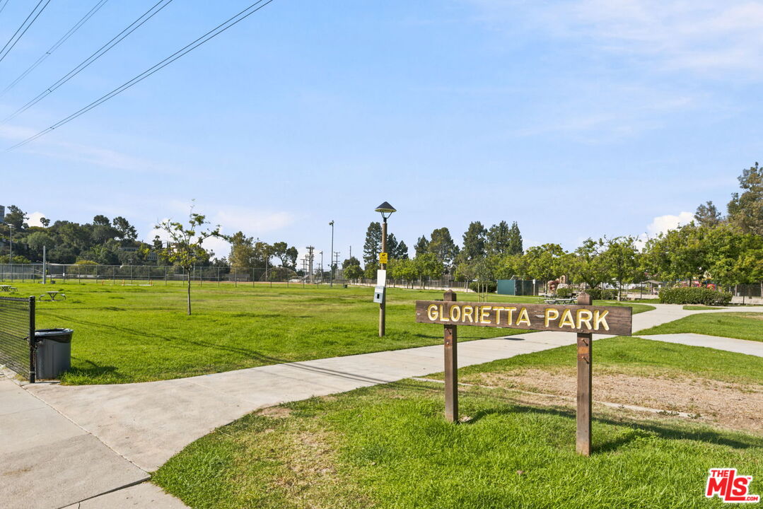 2940 N Verdugo Rd Unit: 213