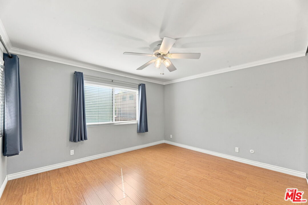 2940 N Verdugo Rd Unit: 213