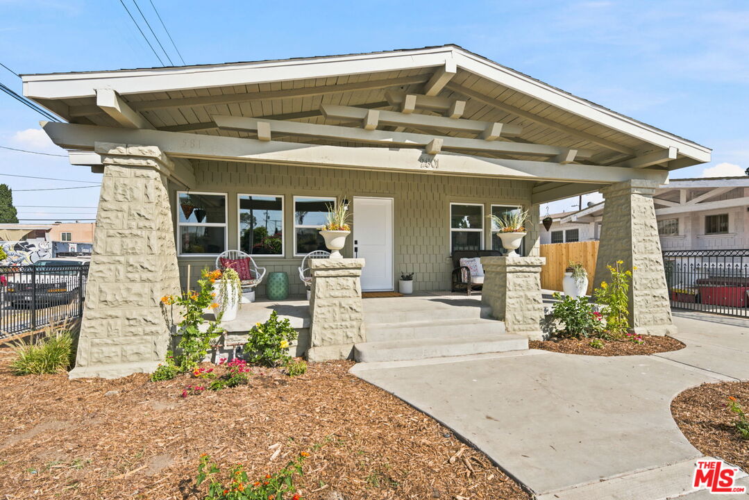 575 W Ave 28