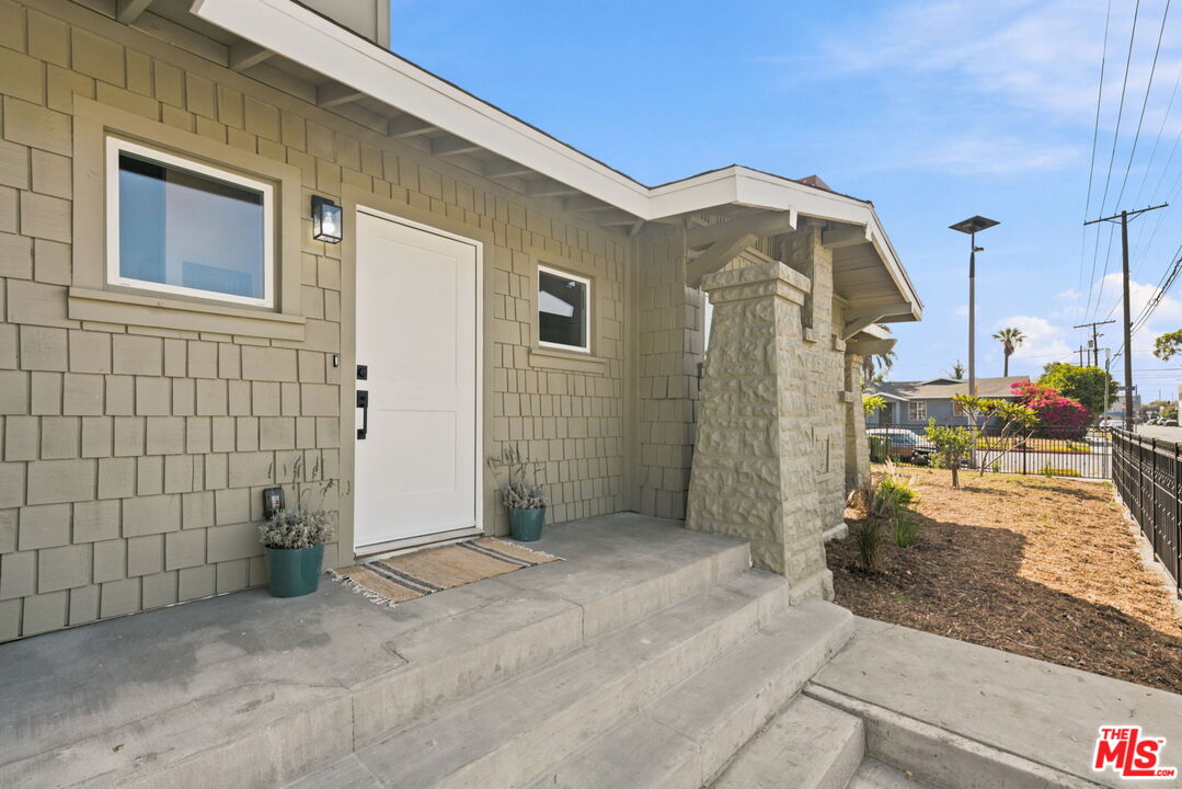 575 W Ave 28