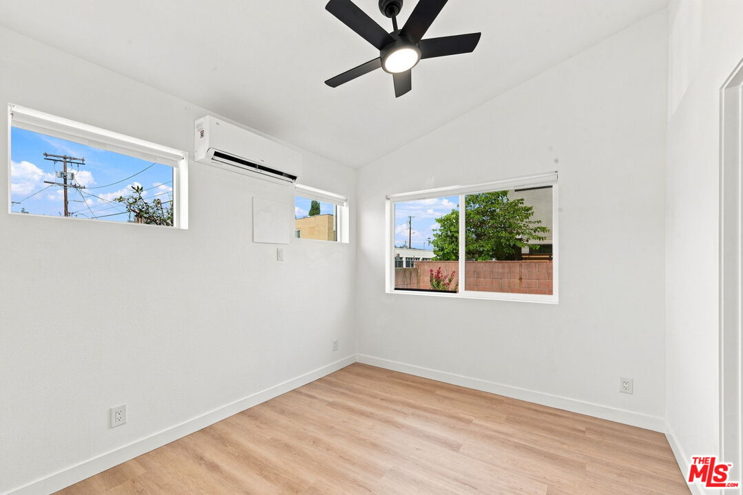 581 W Ave 28