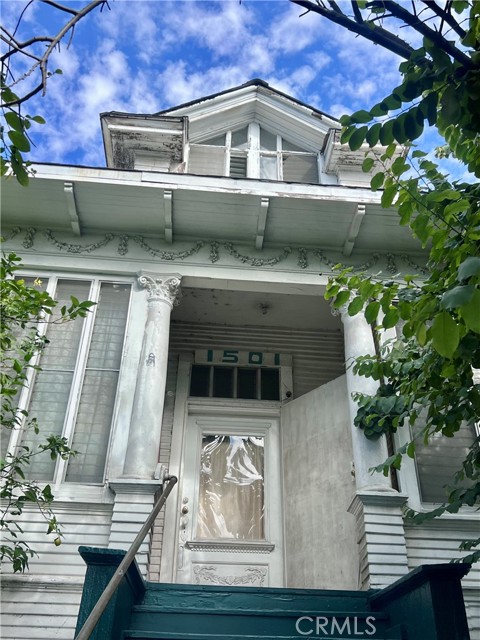 1501 Pleasant AVE
