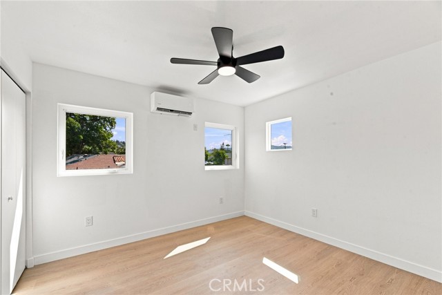 2801 Jeffries