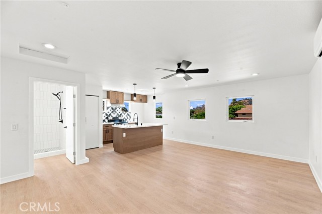 2801 Jeffries