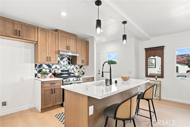 2801 Jeffries