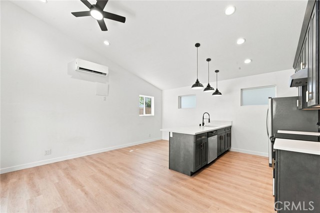 2801 Jeffries