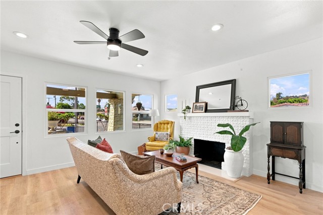 2801 Jeffries