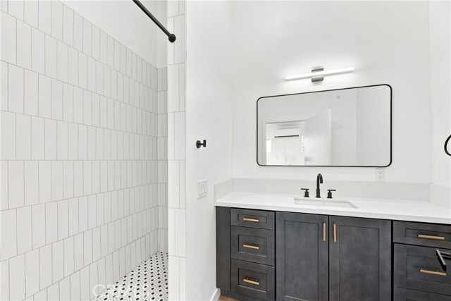2801 Jeffries