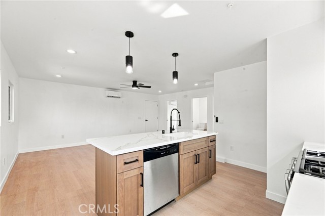 2801 Jeffries
