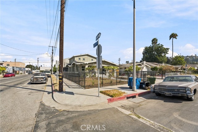 2801 Jeffries